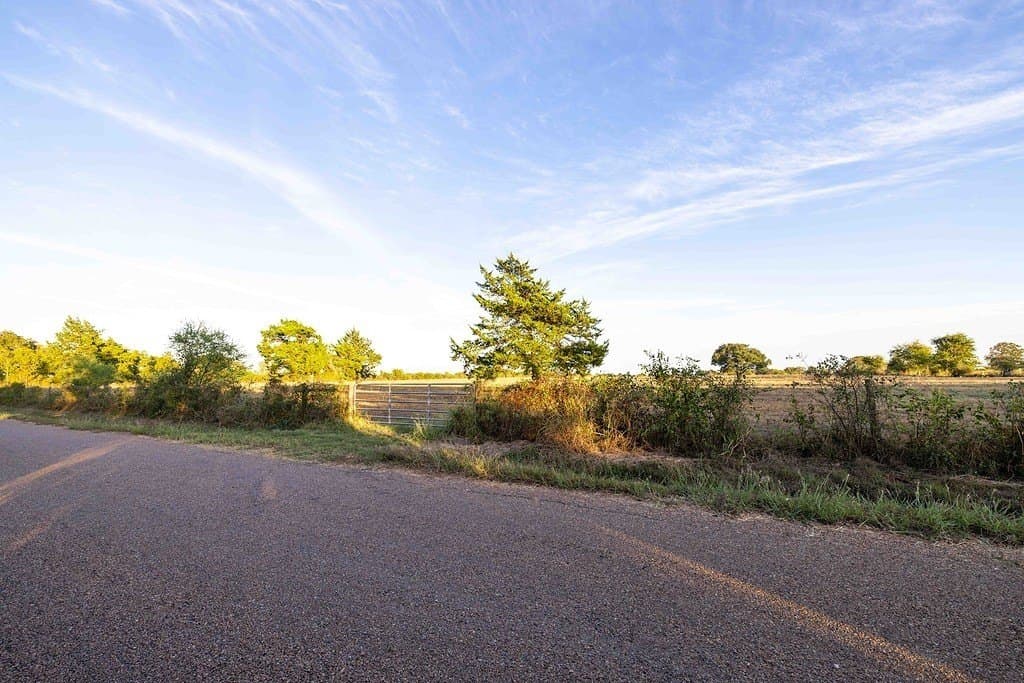 30 acres in Fayette County - photo 8