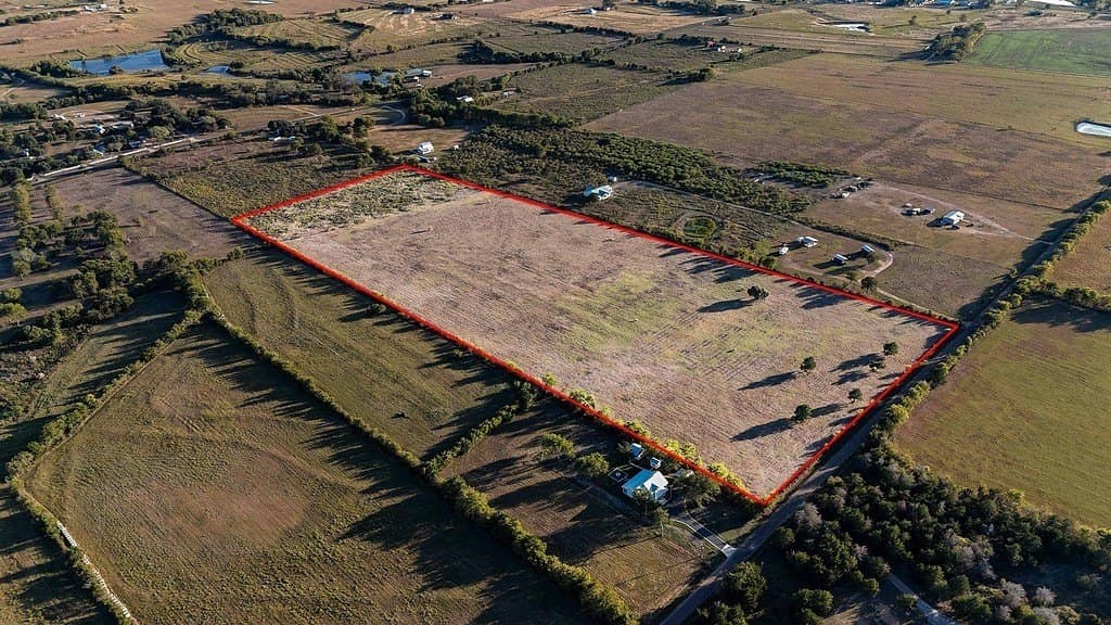 30 acres in Fayette County - photo 2