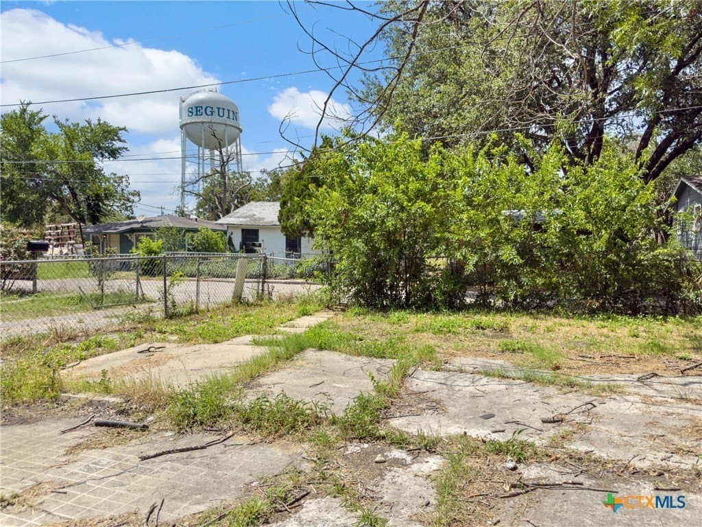 0.12 acres in Guadalupe County - photo 5