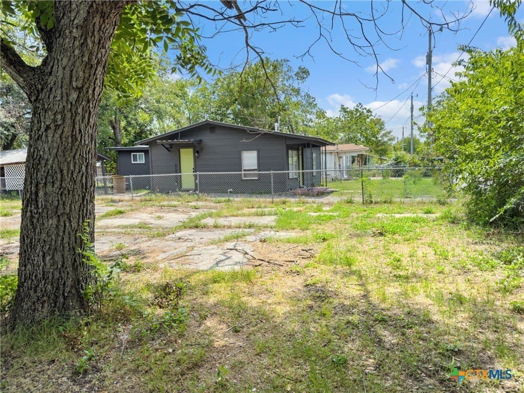 0.12 acres in Guadalupe County - photo 2