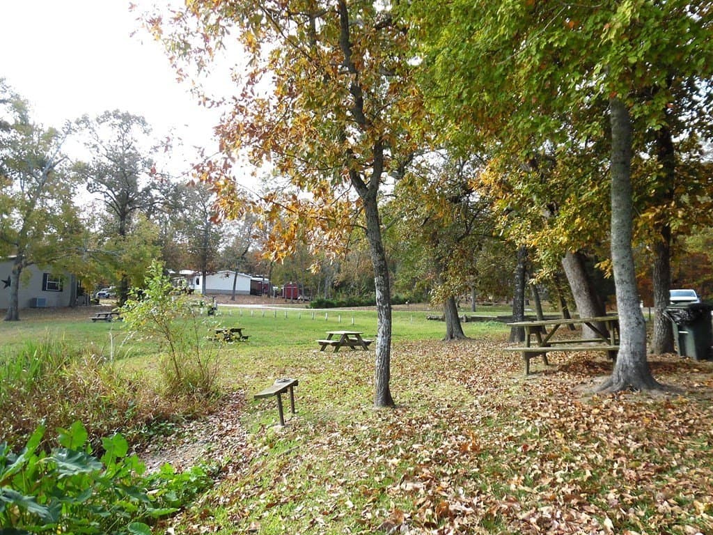 0.37 acres in Van Zandt County - photo 28