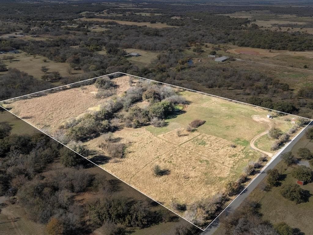 13.78 acres in Montague County - photo 17