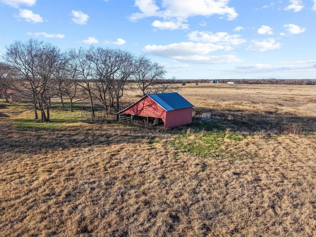 86 acres in Lamar County - photo 33