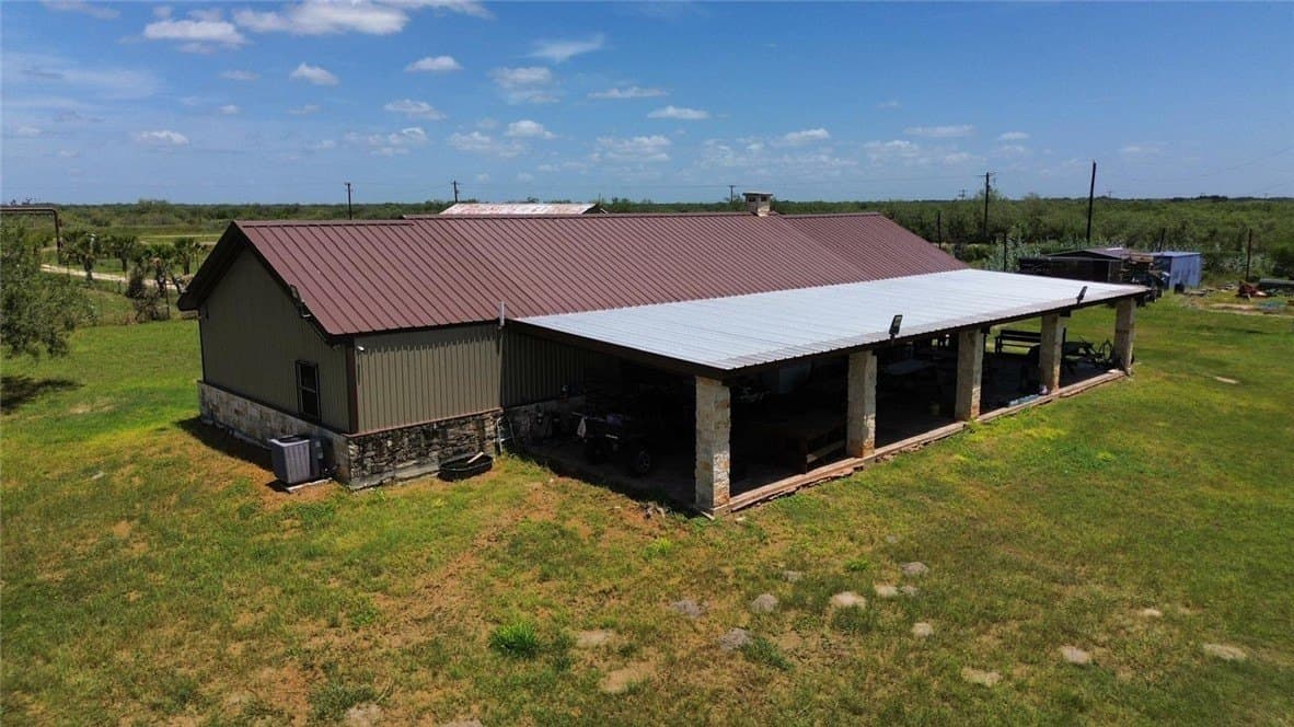 272.38 acres in Brooks County - photo 11