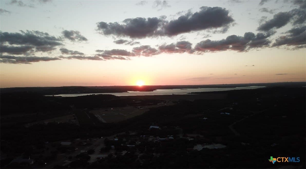 15.74 acres in Comal County - photo 6