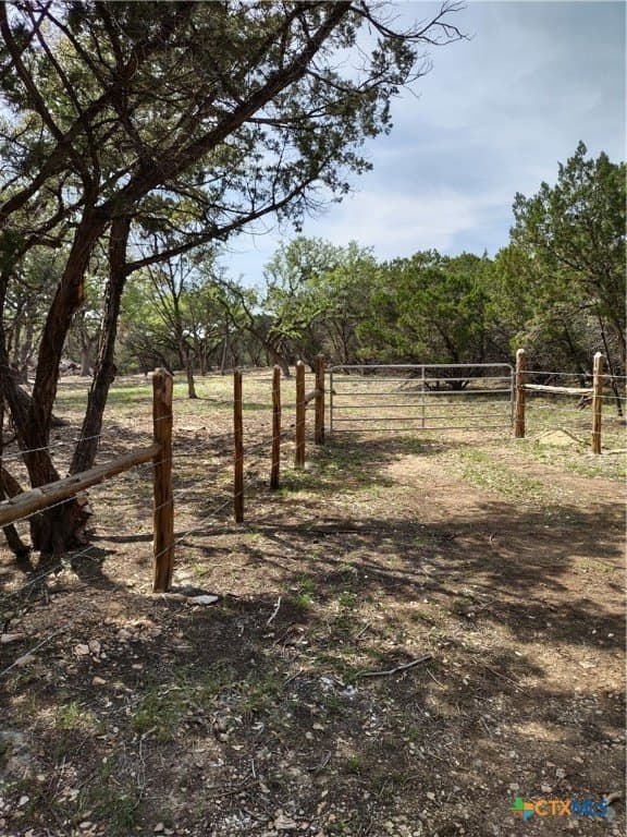 15.74 acres in Comal County - photo 5