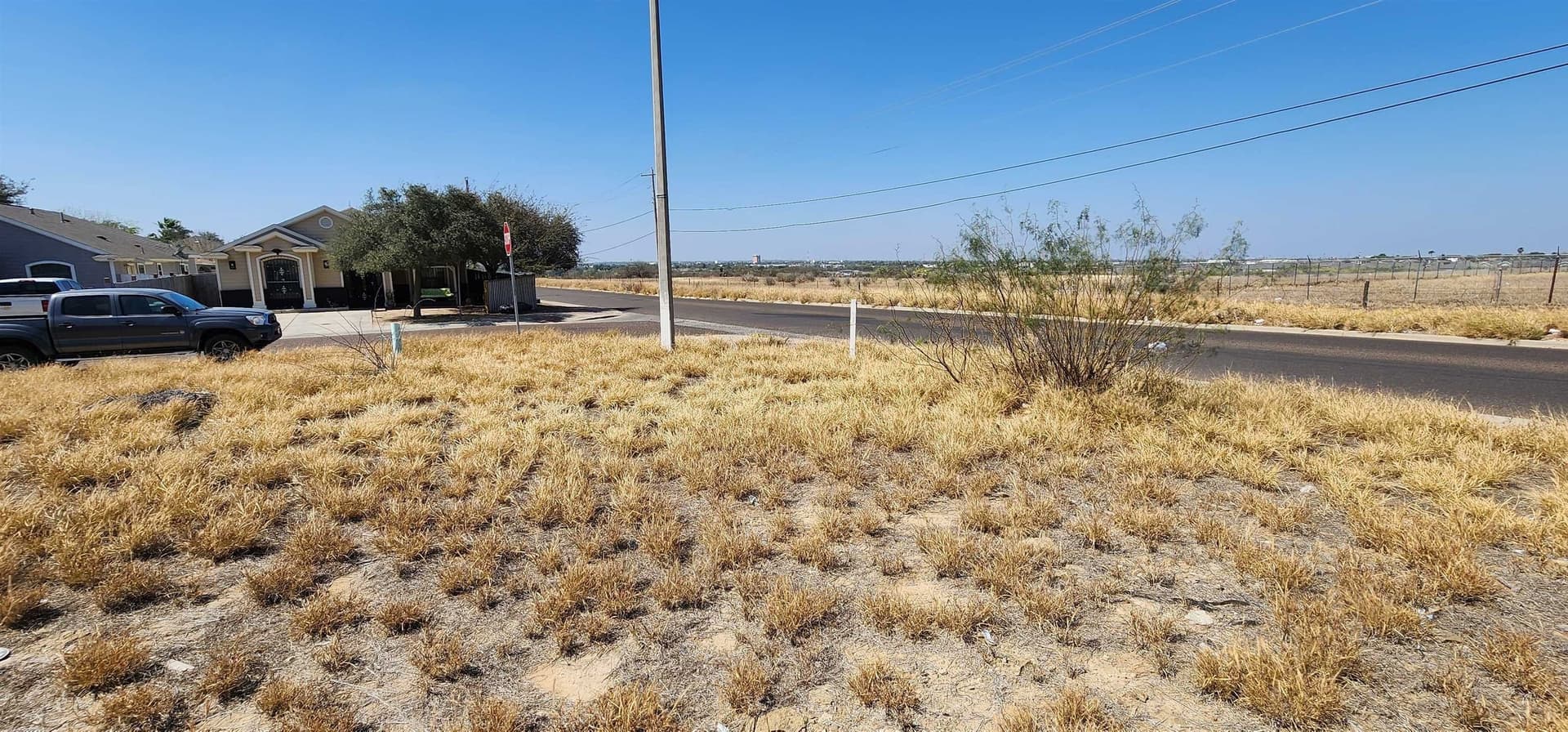 0.11 acres in Webb County - photo 9
