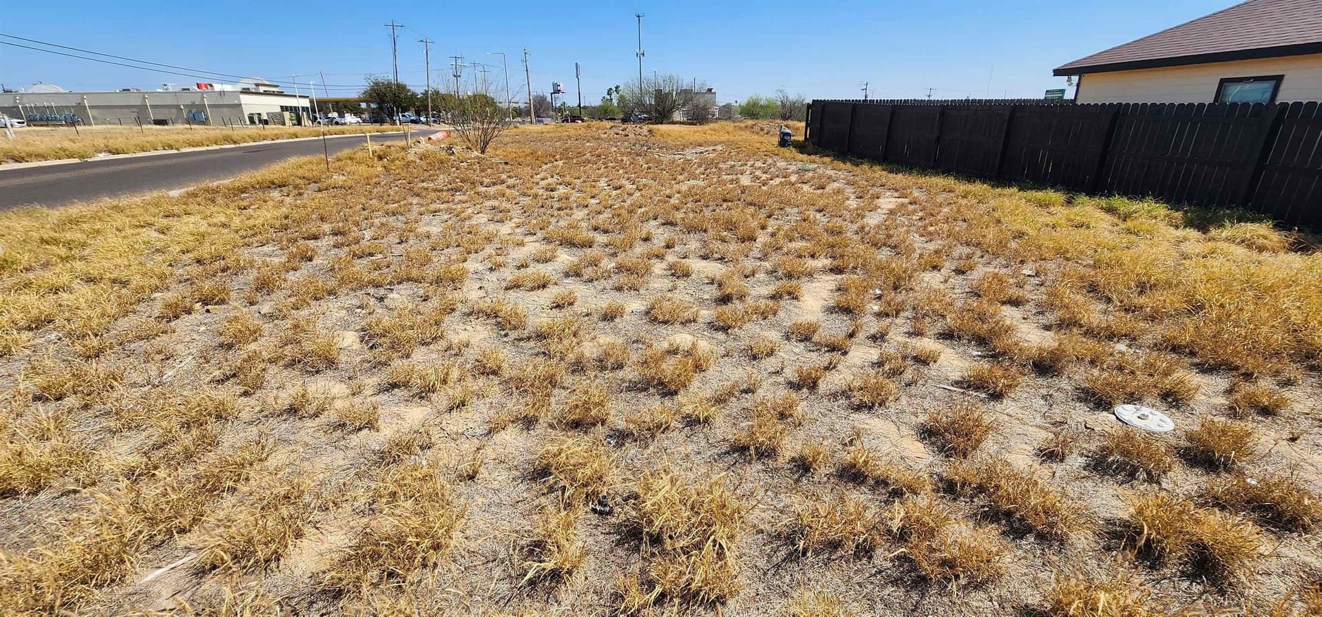 0.11 acres in Webb County - photo 4
