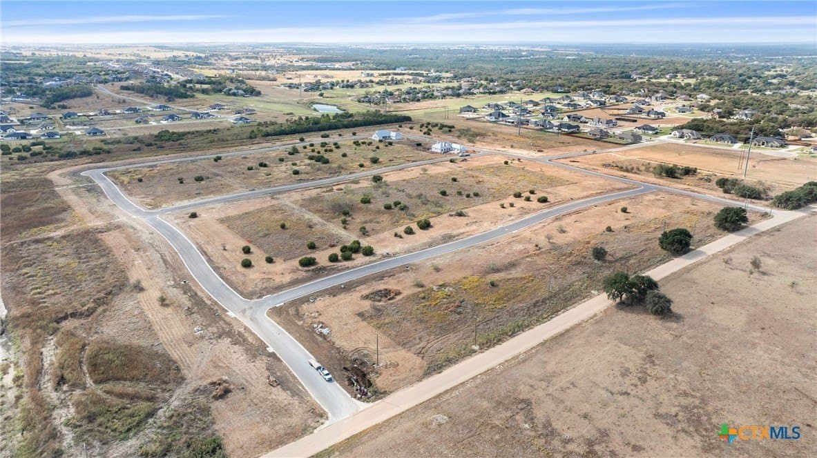 0.6 acres in Bell County - photo 2
