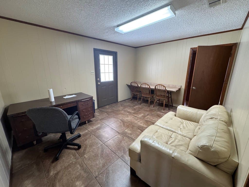 44 acres in Smith County - photo 37
