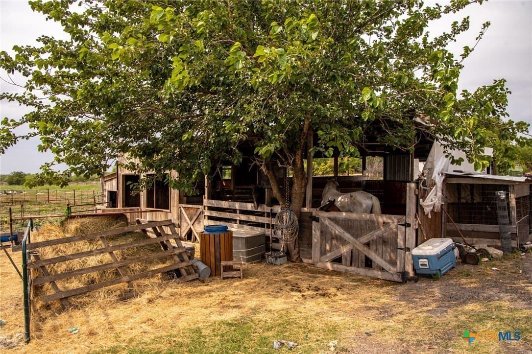 10 acres in Hays County - photo 11