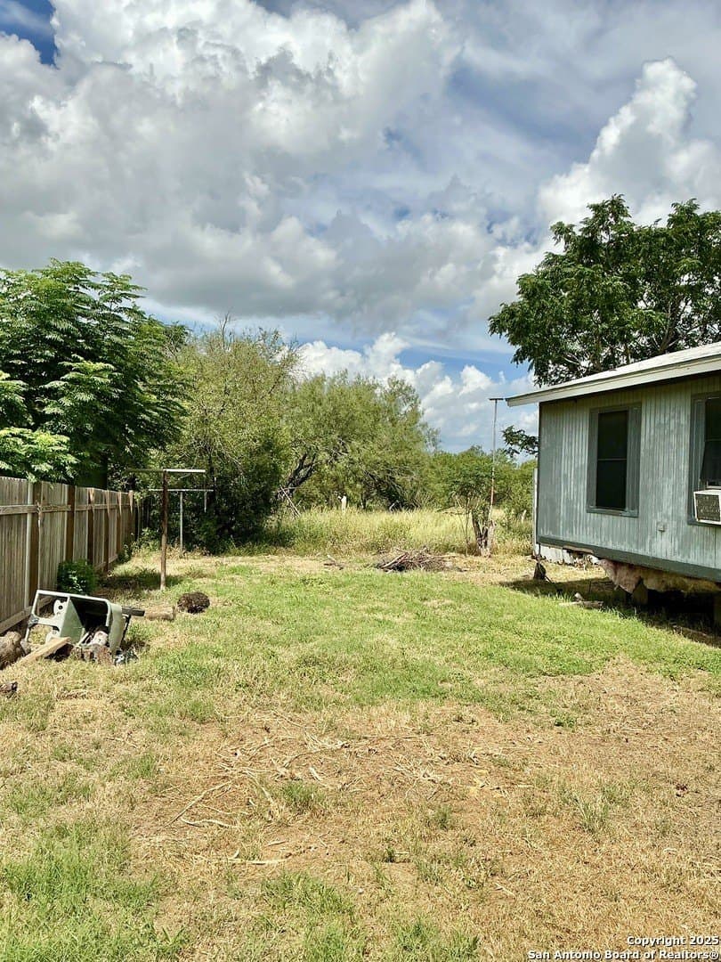 0.64 acres in Bexar County - photo 5