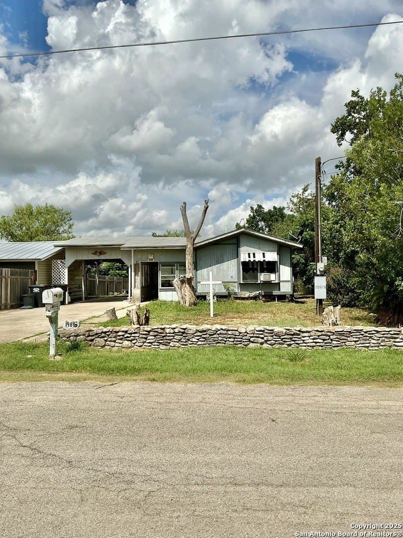 19615 Oil Street