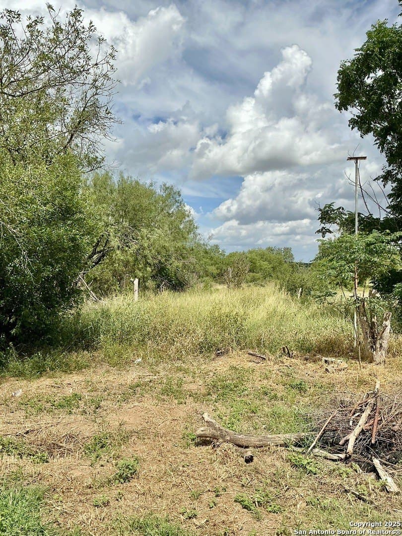 0.64 acres in Bexar County - photo 6