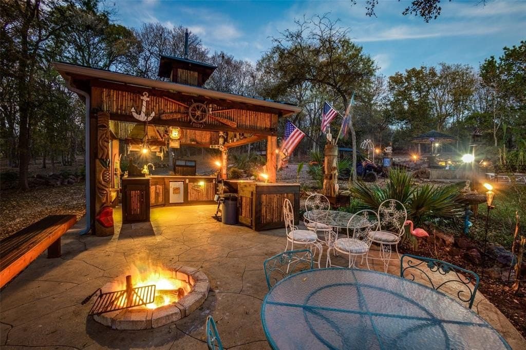 4939 Rose Hill Road