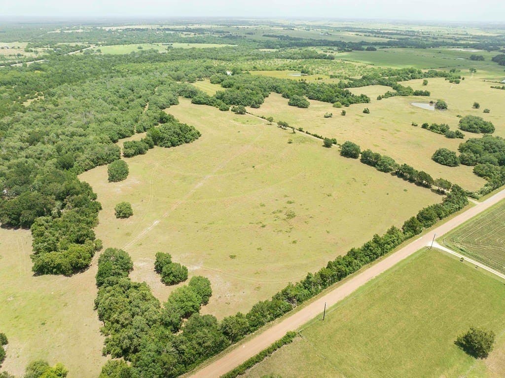 20 acres in Fayette County - photo 3