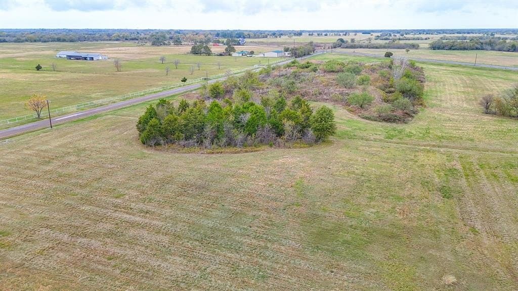 2.03 acres in Navarro County - photo 5