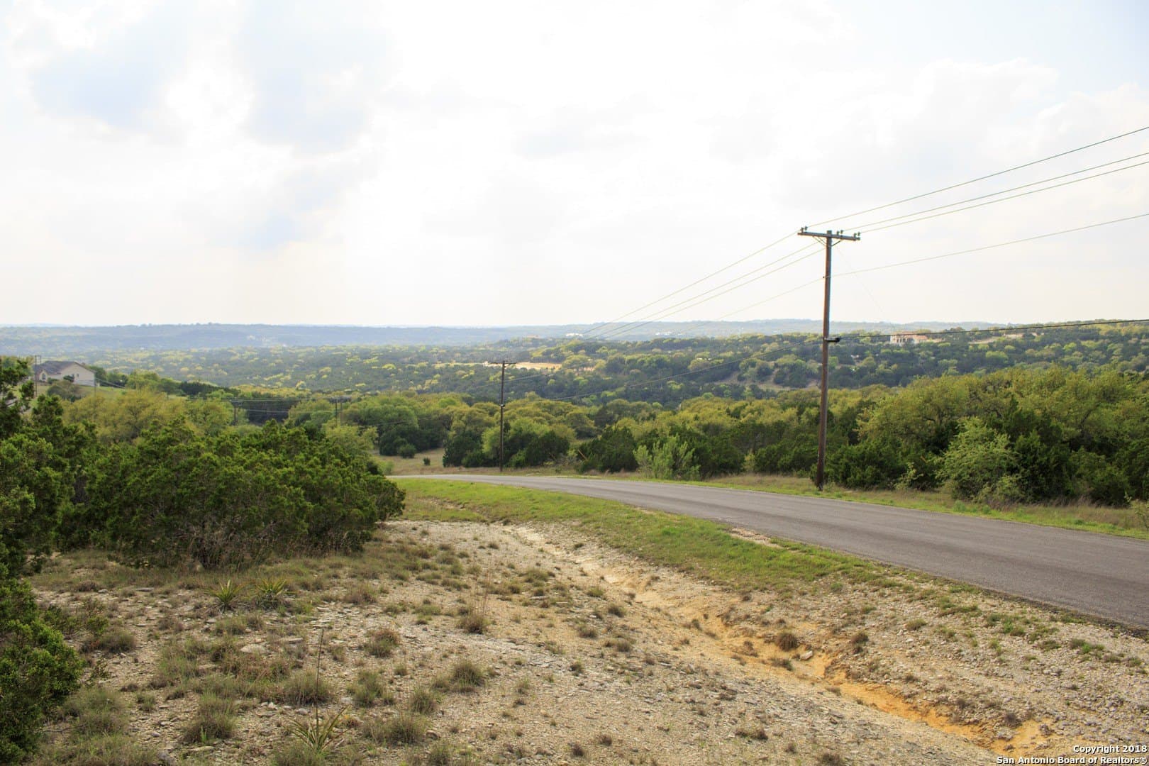3 acres in Comal County - photo 5
