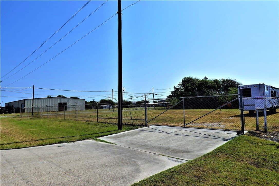 0.49 acres in San Patricio County - photo 6