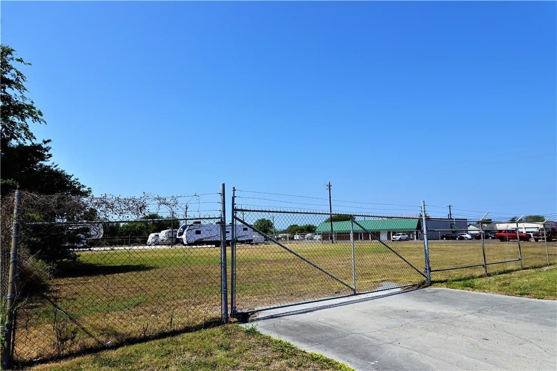 0.49 acres in San Patricio County - photo 13