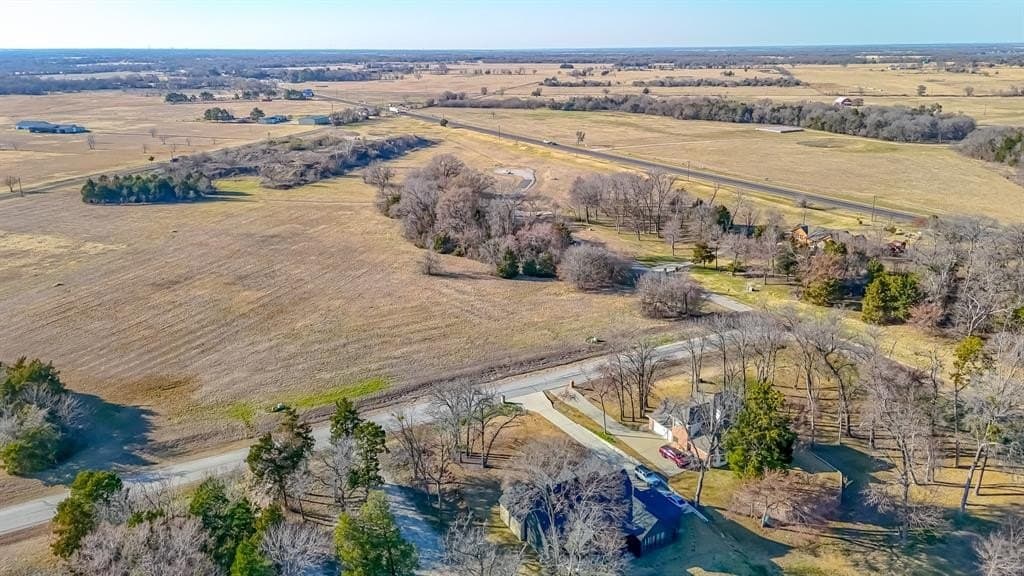 1.51 acres in Navarro County - photo 26