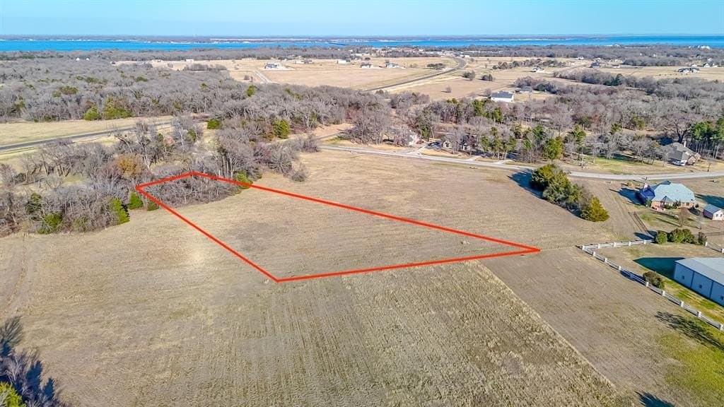 1.51 acres in Navarro County - photo 2