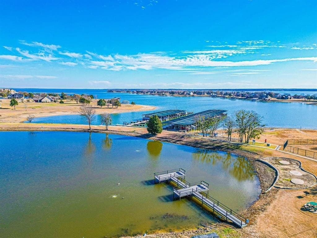 1.51 acres in Navarro County - photo 9