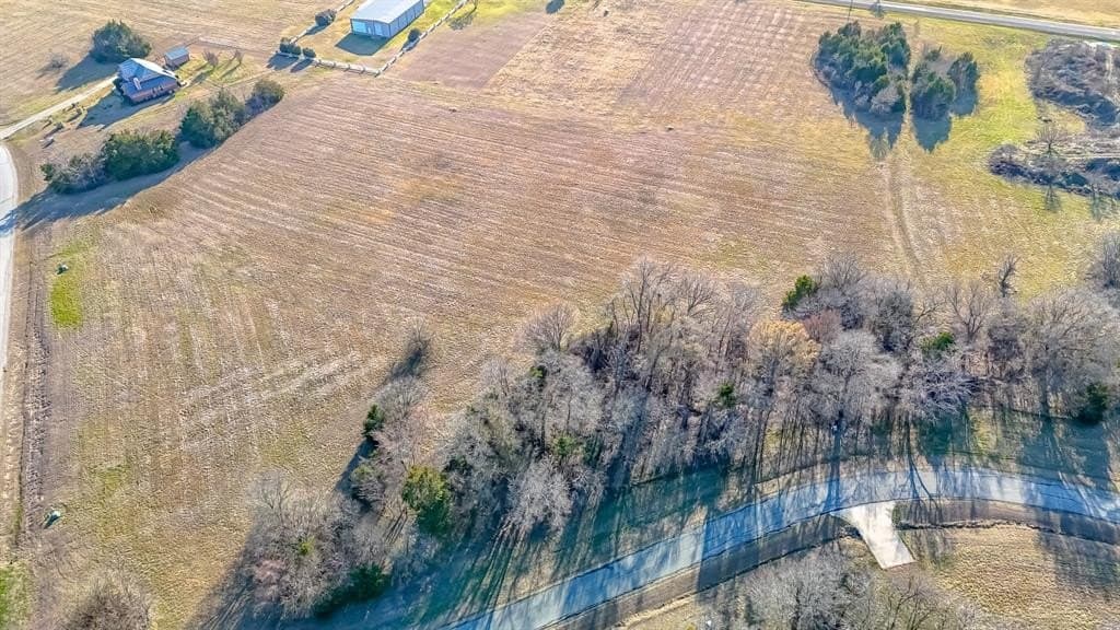 1.51 acres in Navarro County - photo 35