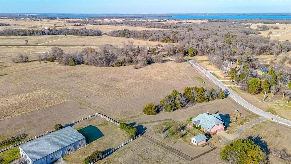 1.51 acres in Navarro County - photo 23