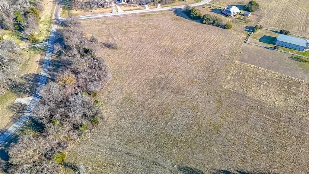 1.51 acres in Navarro County - photo 37