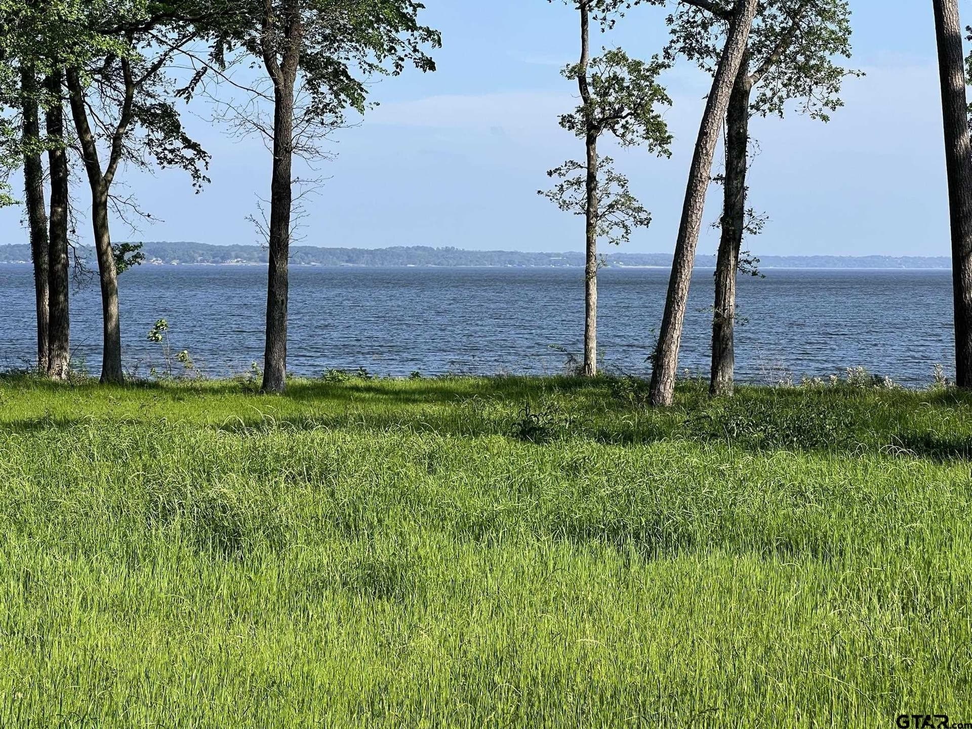 0.89 acres in Henderson County - photo 2