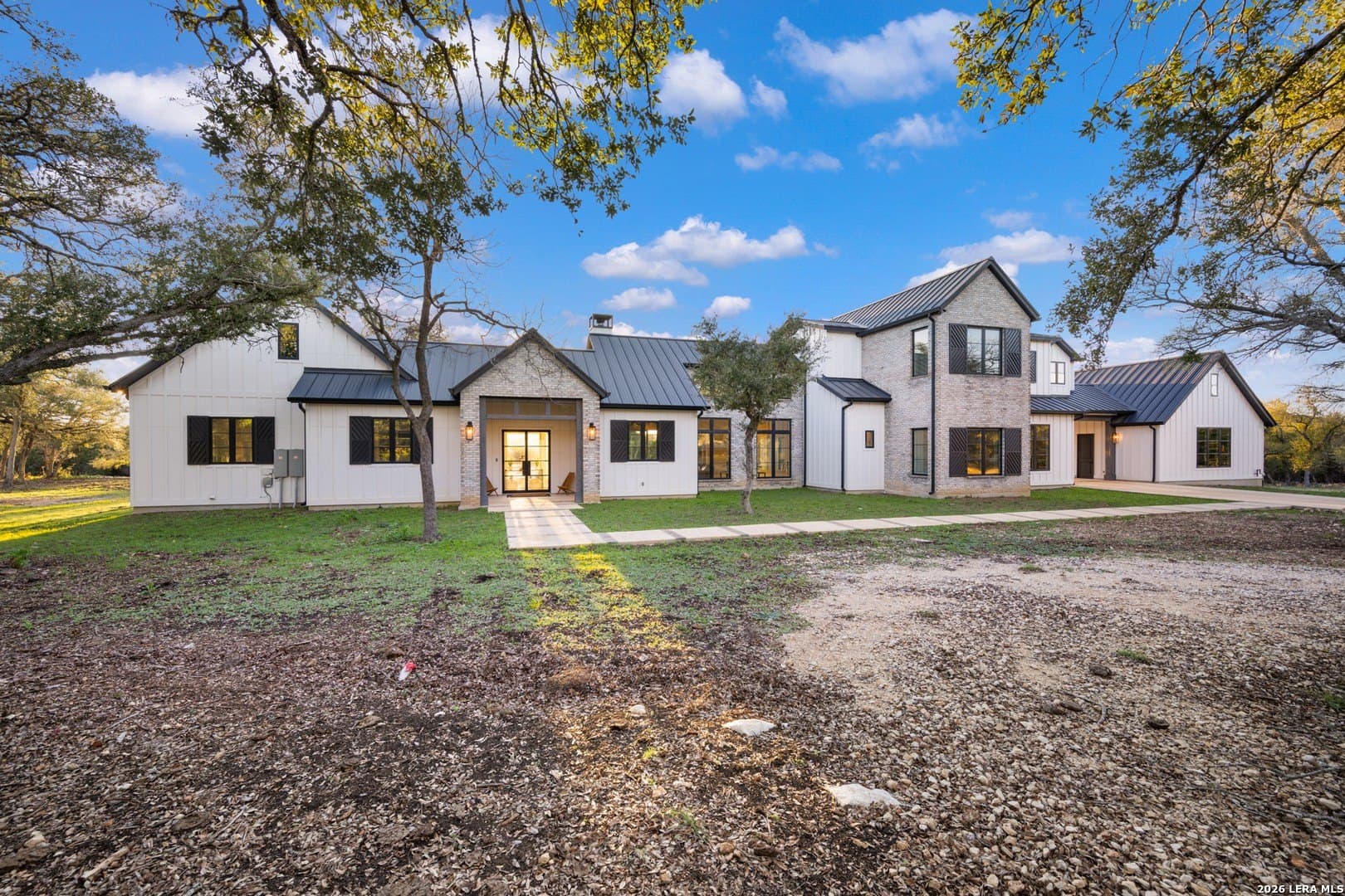 11 acres in Comal County - photo 3