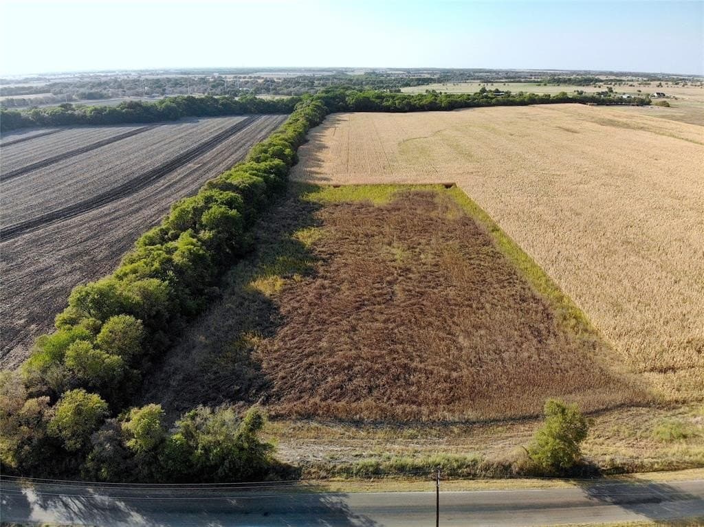 20.48 acres in Ellis County - photo 7
