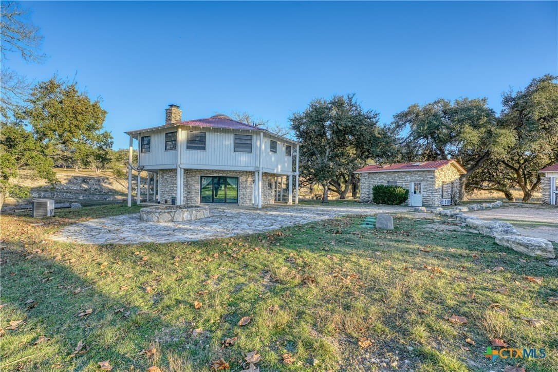 5 acres in Blanco County - photo 17