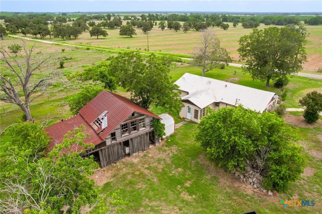 54.08 acres in Guadalupe County - photo 11