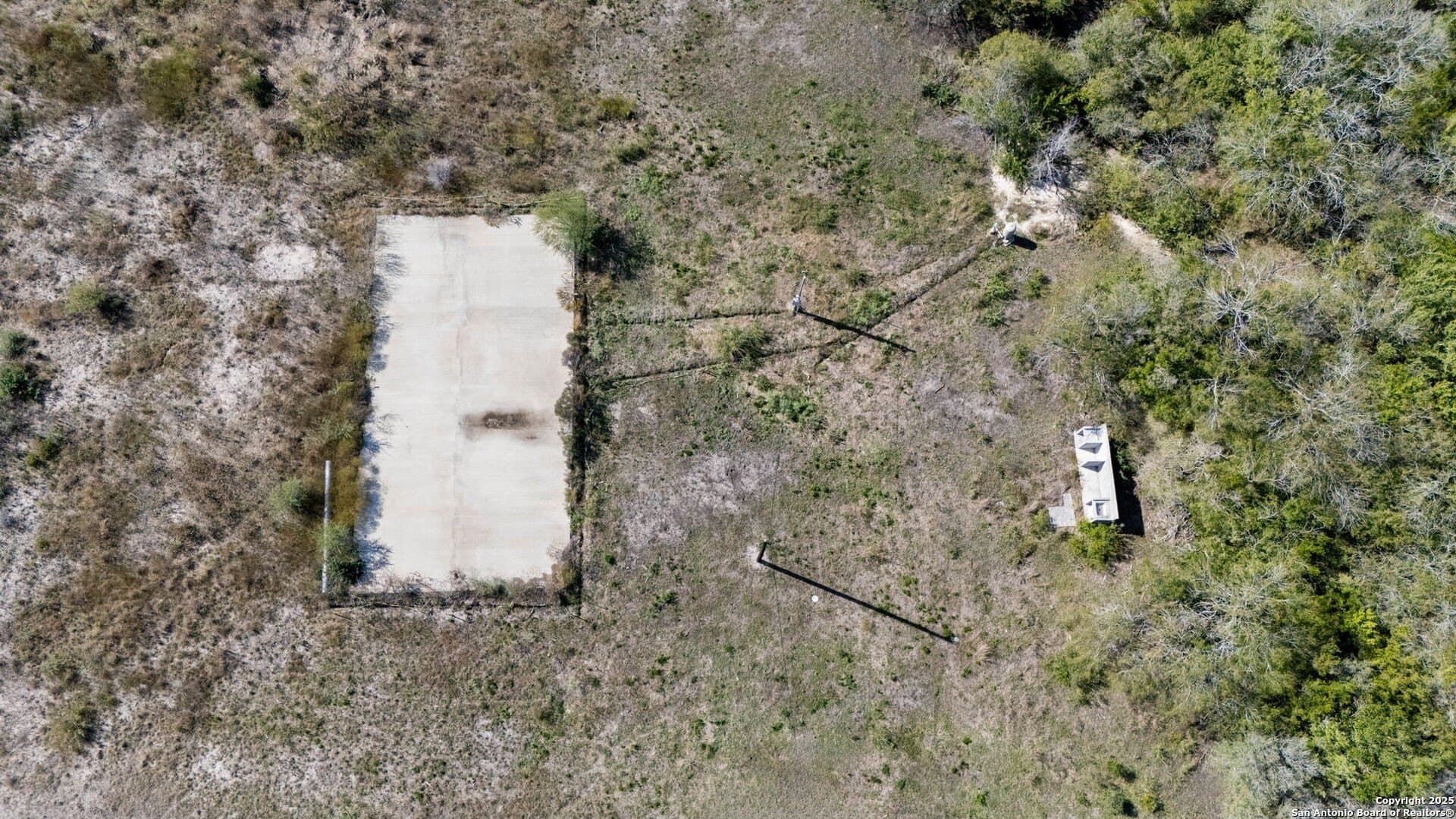 20 acres in Bee County - photo 20