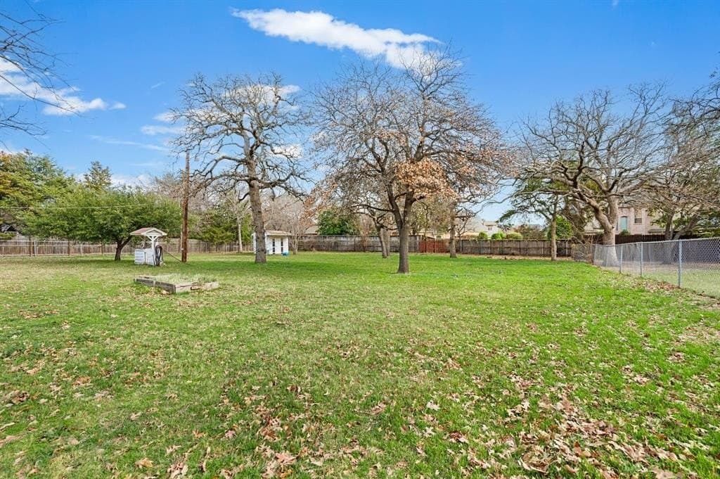 0.91 acres in Tarrant County - photo 13