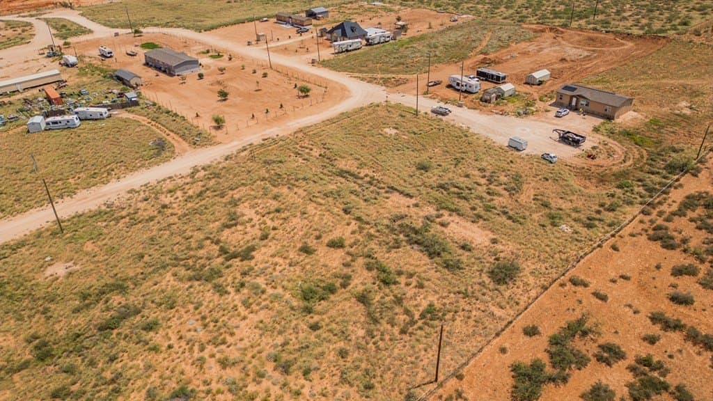 1.07 acres in Midland County - photo 4