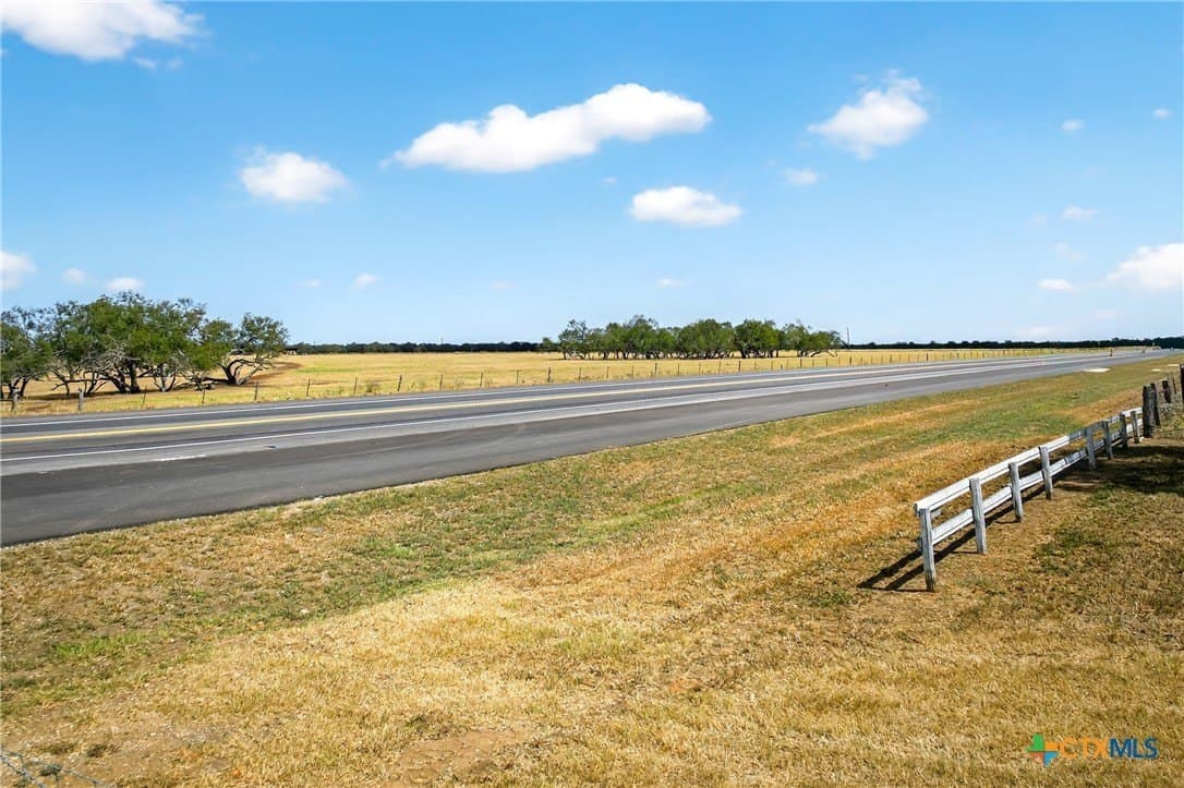 82.49 acres in Gonzales County - photo 2