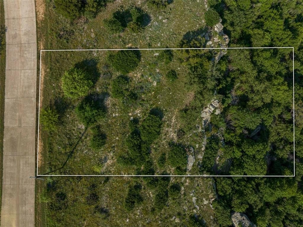 0.28 acres in Palo Pinto County - photo 4