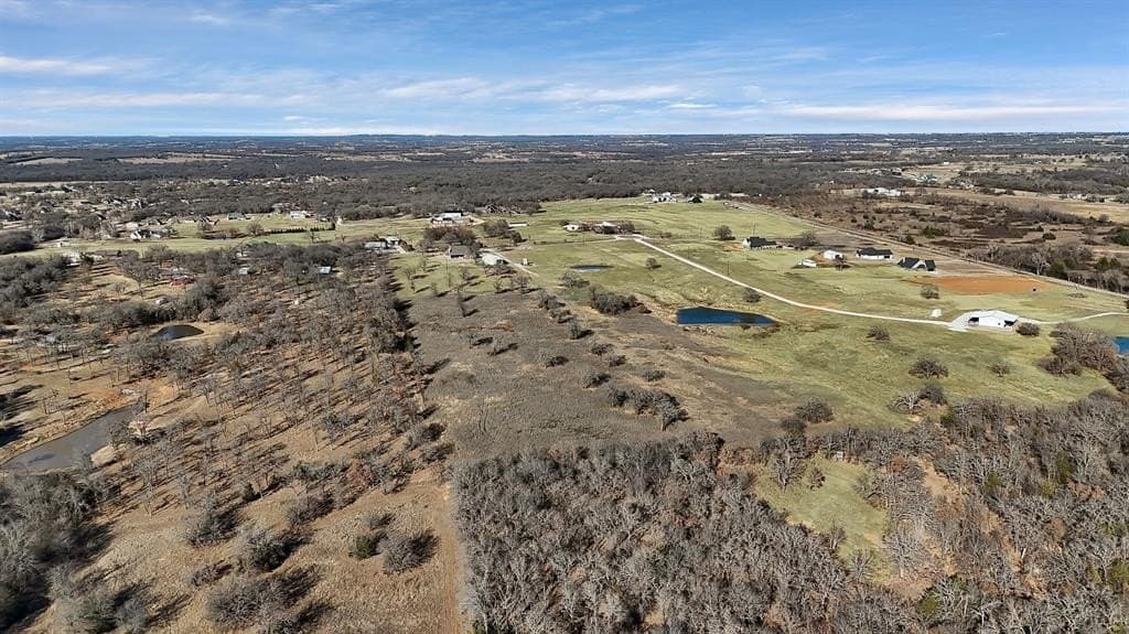 10.01 acres in Wise County - photo 3