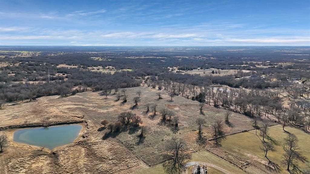 10.01 acres in Wise County - photo 5
