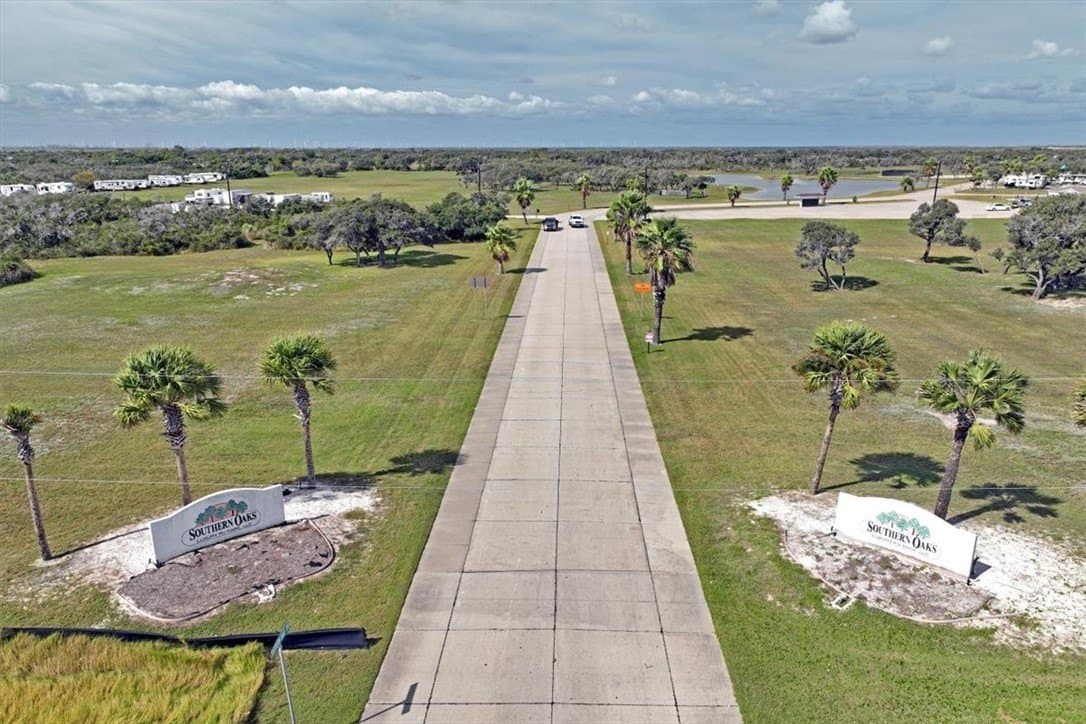 0.09 acres in Aransas County - photo 9