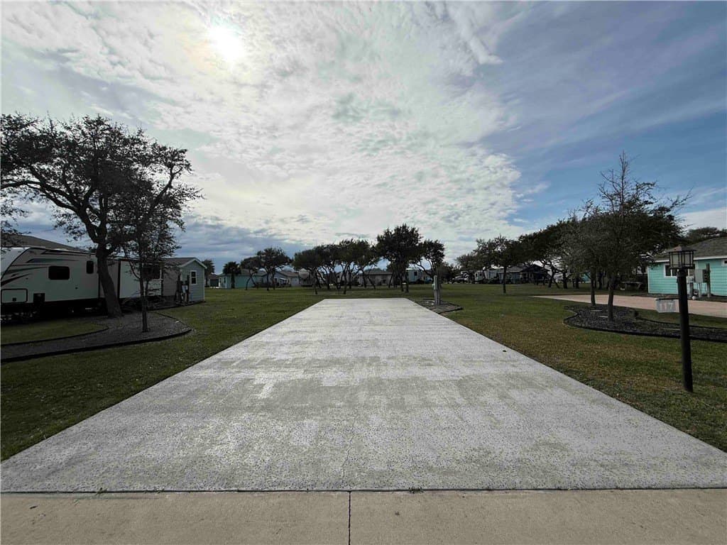 0.09 acres in Aransas County - photo 2