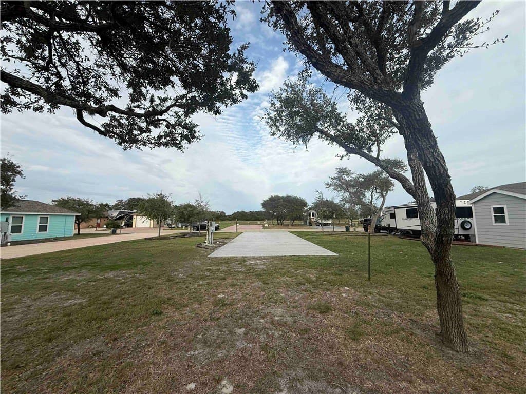 0.09 acres in Aransas County - photo 6