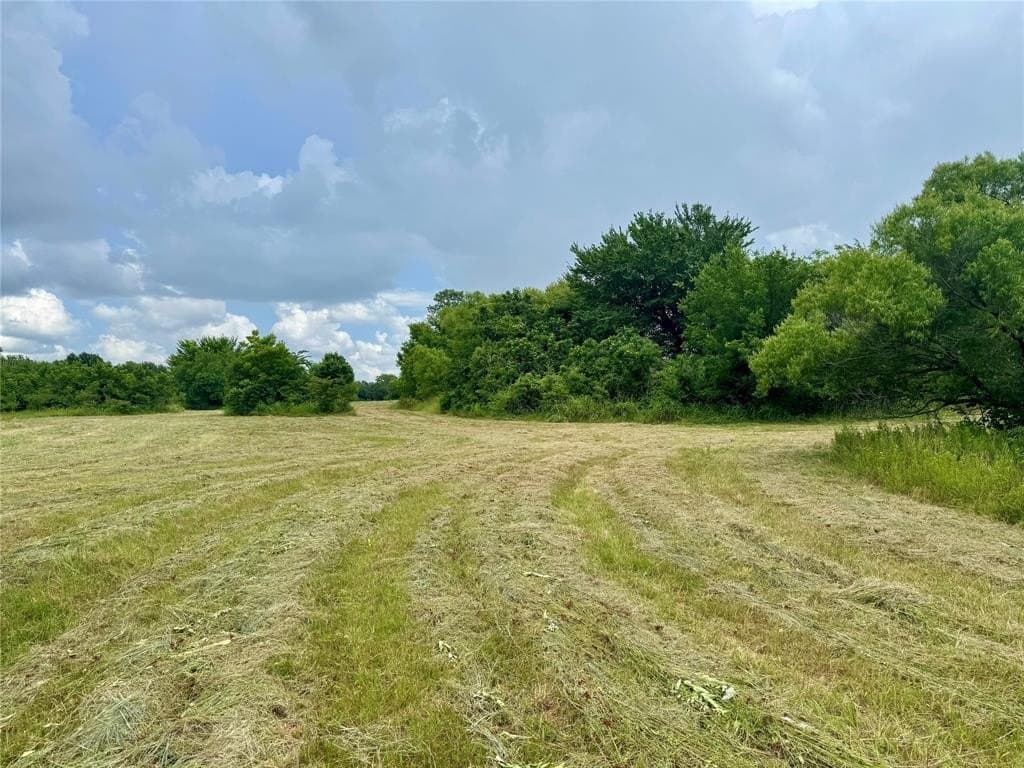 57.65 acres in Hunt County - photo 7