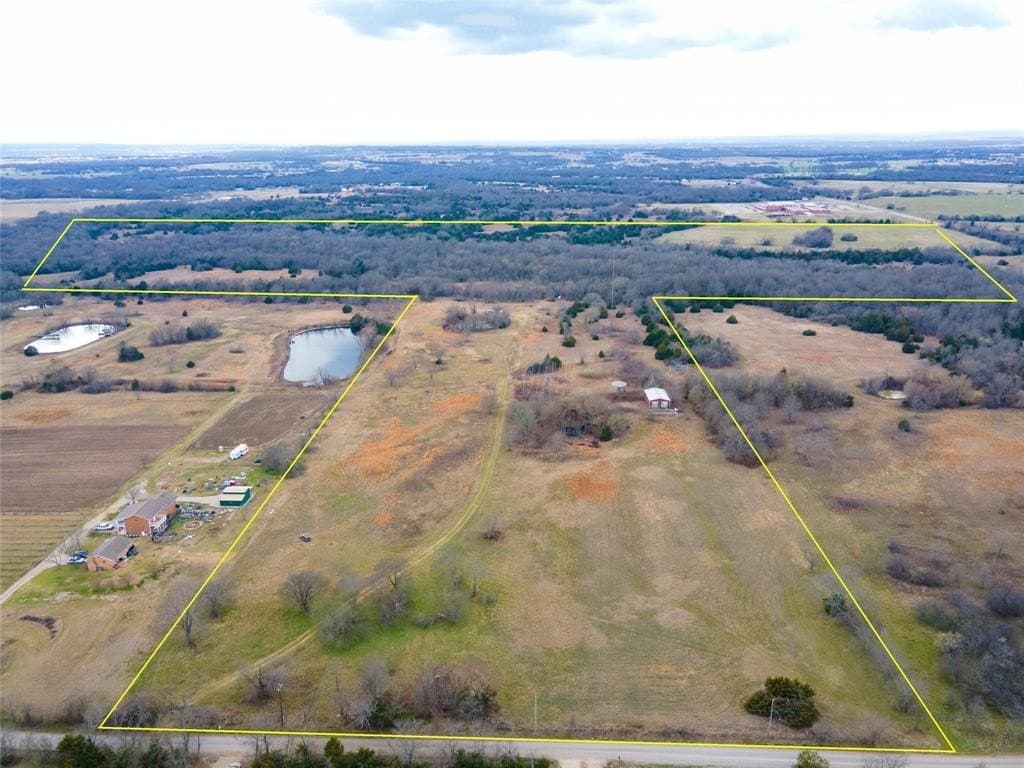 57.65 acres in Hunt County - photo 17