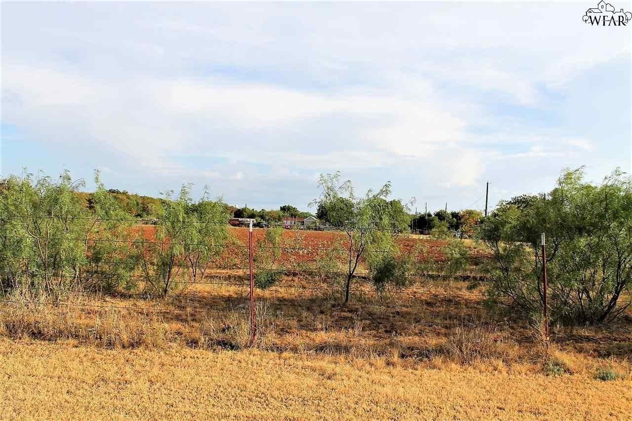 10 acres in Archer County - photo 5
