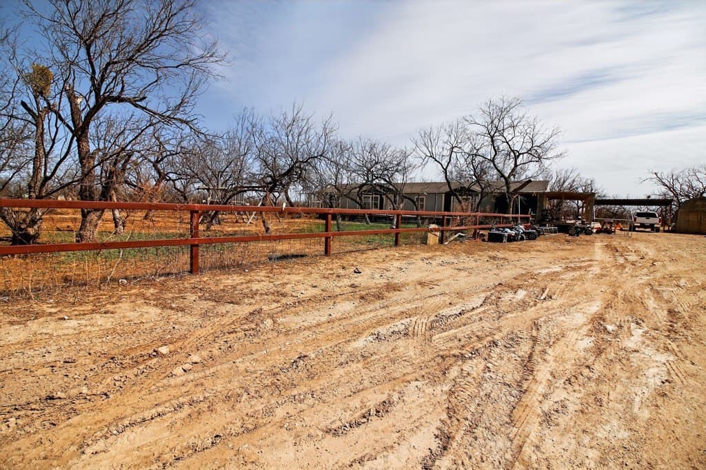 10.94 acres in Tom Green County - photo 40