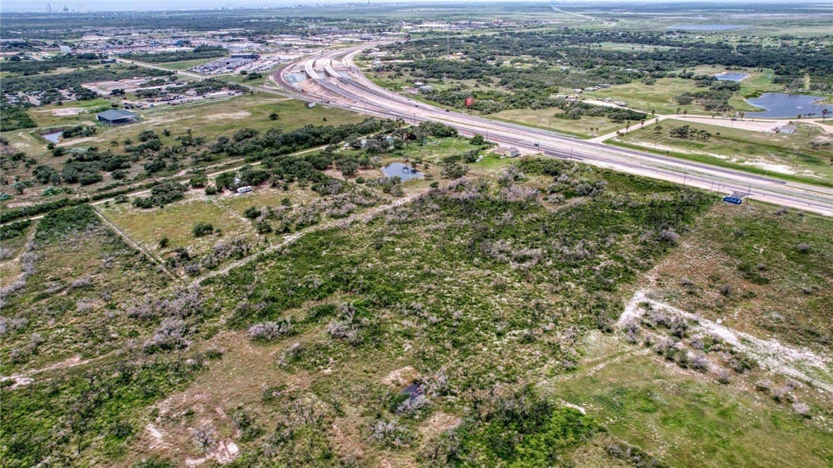 5 acres in San Patricio County - photo 5